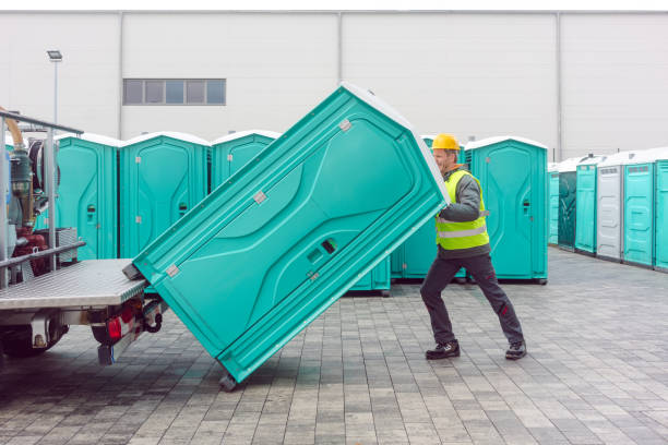 Best Portable bathroom rental  in Blossom, TX