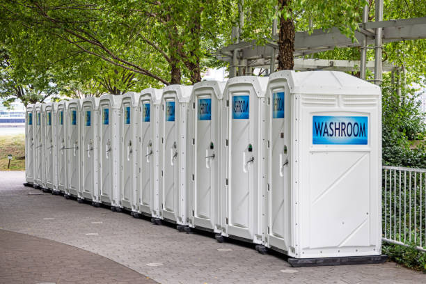 Best Porta potty rental near me  in Blossom, TX